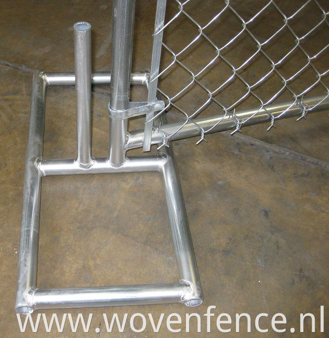 Temporary fence metal feet